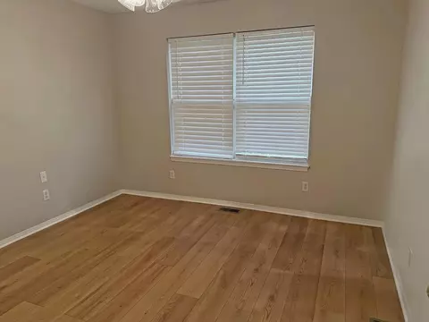 Bedroom - 702 W Eagle St, Nixa, MO 65714 photo 4 of 4
