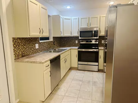 Kitchen - 702 W Eagle St, Nixa, MO 65714 photo 1 of 1