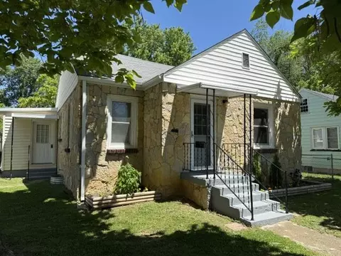 917 Worcester St, West Plains, MO 65775