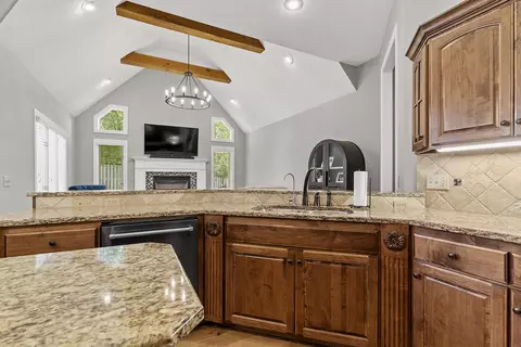 Kitchen - 2431 E Southview Ct, Ozark, MO 65721 photo 5 of 5