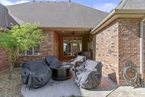 Exterior - 2431 E Southview Ct, Ozark, MO 65721 photo 10 of 12