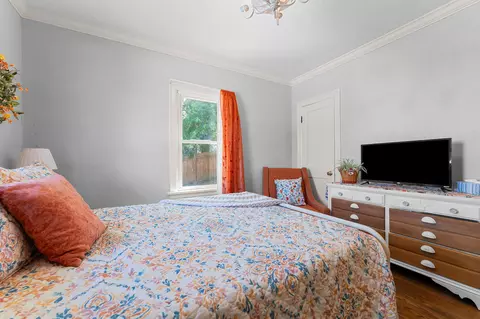 Bedroom - 500 S 2nd St, Branson, MO 65616 photo 5 of 5