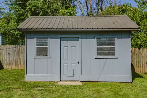 821 Edgewood St, Springfield, MO 65807 photo 18