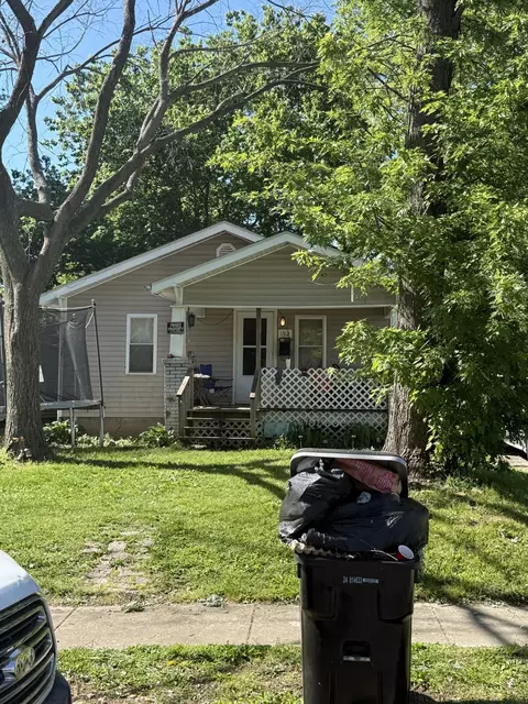 1312 W Central St, Springfield, MO 65802