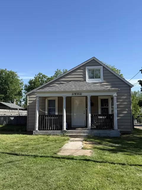 1501 W High St, Springfield, MO 65803