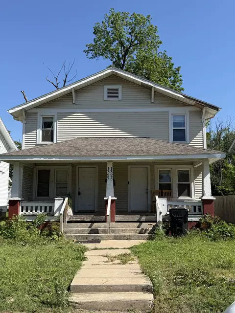 1325 W Mount Vernon St, Springfield, MO 65806