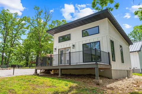 26945 Reel Ln, Shell Knob, MO 65747