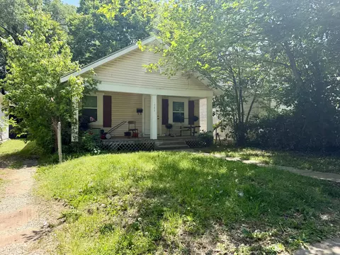 746 S Douglas Ave, Springfield, MO 65806