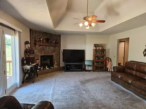 Living - 506 Moon Valley Rd, Ozark, MO 65721 photo 3 of 3