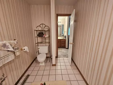 Bath - 506 Moon Valley Rd, Ozark, MO 65721 photo 5 of 6