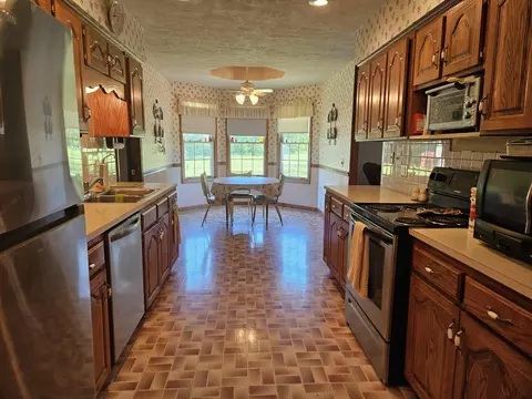 Kitchen - 506 Moon Valley Rd, Ozark, MO 65721 photo 1 of 3