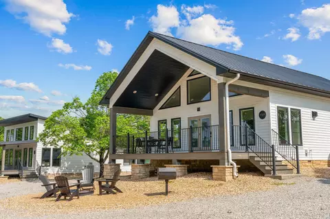27016 Resort Ln, Shell Knob, MO 65747