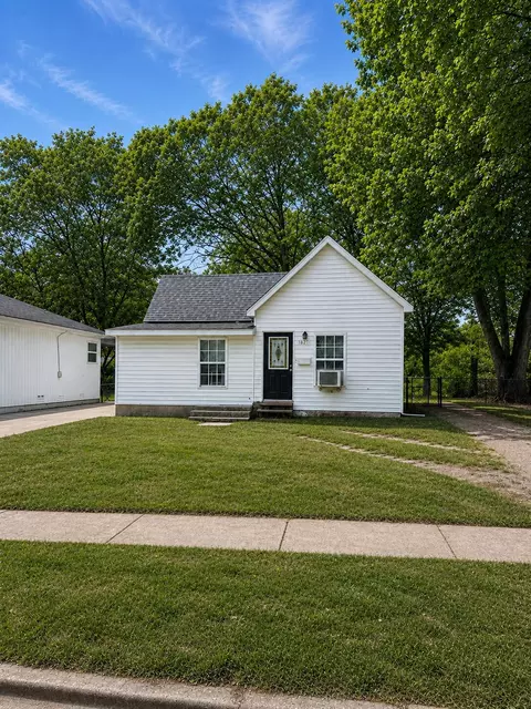1627 N Main Ave, Springfield, MO 65803