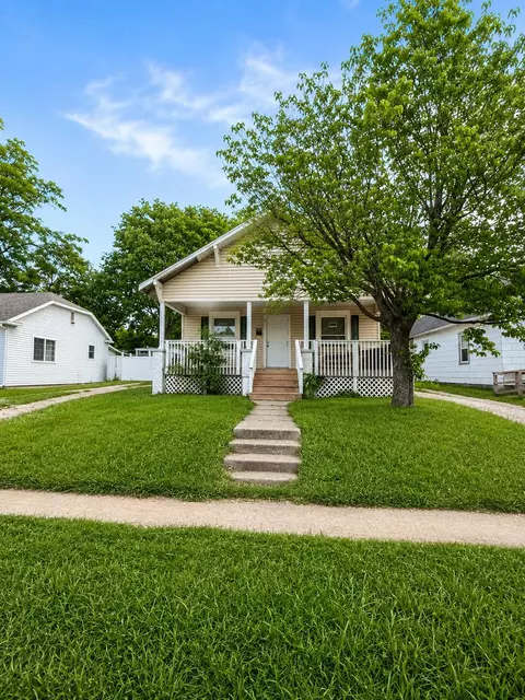 1715 N National Ave, Springfield, MO 65803