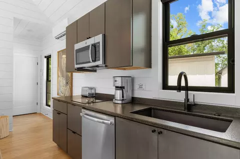 Kitchen - 26953 Reel Ln, Shell Knob, MO 65747 photo 1 of 5