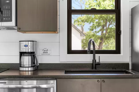 Kitchen - 26953 Reel Ln, Shell Knob, MO 65747 photo 2 of 5
