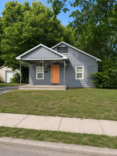 2006 N Pickwick Ave, Springfield, MO 65803 photo 1