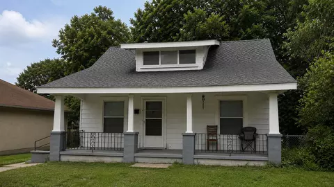 2211 N Prospect Ave, Springfield, MO 65803