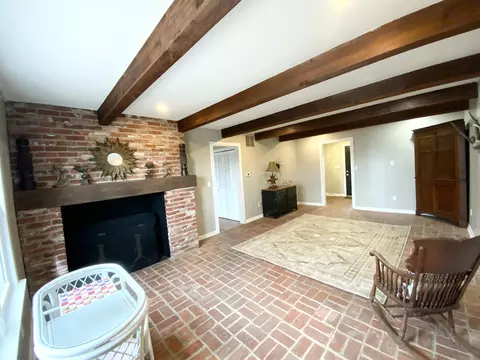 Other - 417 N Lone Pine Ave, Springfield, MO 65802 photo 1 of 5
