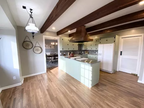 Kitchen - 417 N Lone Pine Ave, Springfield, MO 65802 photo 3 of 4