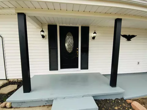 Exterior - 417 N Lone Pine Ave, Springfield, MO 65802 photo 3 of 10