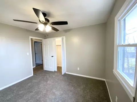 Bedroom - 417 N Lone Pine Ave, Springfield, MO 65802 photo 4 of 5