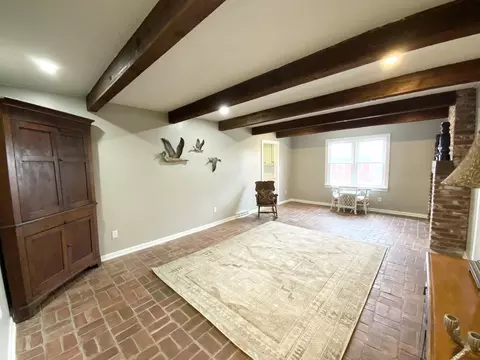 Living - 417 N Lone Pine Ave, Springfield, MO 65802 photo 1 of 4