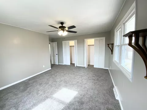 Bedroom - 417 N Lone Pine Ave, Springfield, MO 65802 photo 5 of 5
