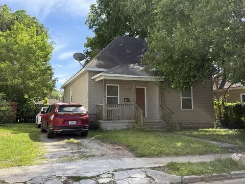 936 W Brower St, Springfield, MO 65802