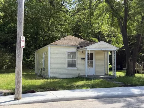 1012 W Nichols St, Springfield, MO 65802 photo 1