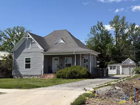 503 W Hovey St, Springfield, MO 65802 photo 2