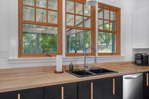 Kitchen - 410 N 2nd Ave, Ozark, MO 65721 photo 4 of 4
