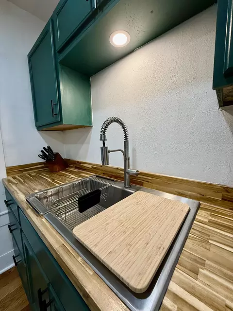 Kitchen - 305 E Webster Ave, Ava, MO 65608 photo 4 of 5