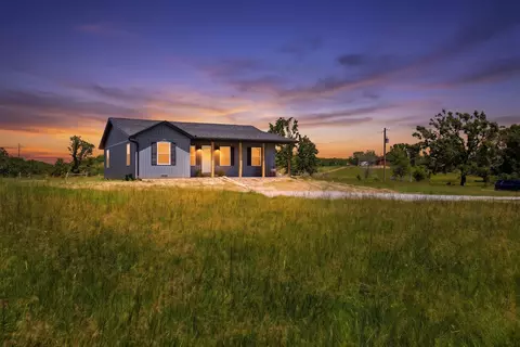 1947 Hidden Pond Ln, Mansfield, MO 65704