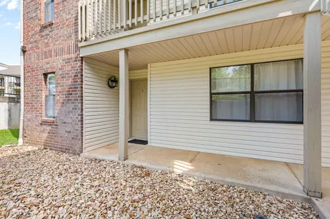 Exterior - 123 Bunker Ridge Dr #1, Branson, MO 65616 photo 2 of 5
