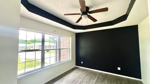 Other - 603 Lakeview Dr, Aurora, MO 65605 photo 2 of 4