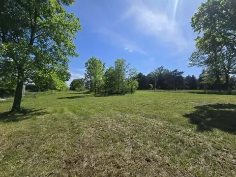 Exterior - 14008 Airport Rd, Cabool, MO 65689 photo 5 of 13