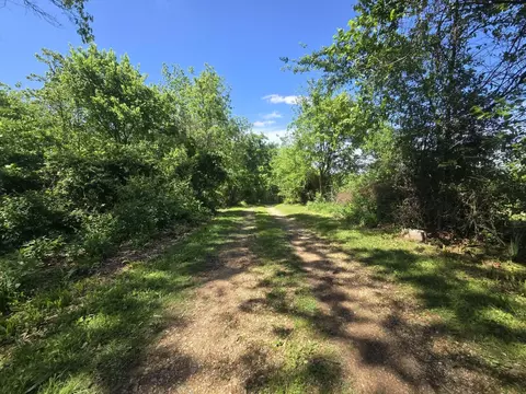 Other - 14008 Airport Rd, Cabool, MO 65689 photo 1 of 3