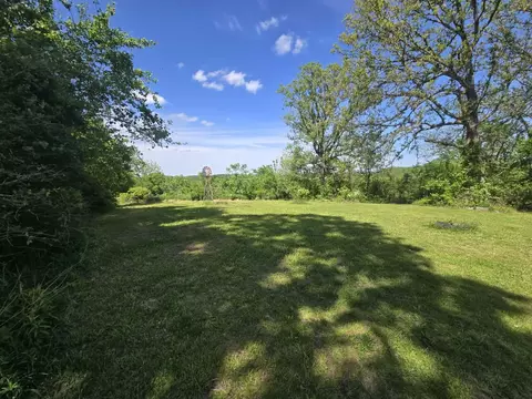 Exterior - 14008 Airport Rd, Cabool, MO 65689 photo 10 of 13