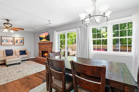 Dining - 129 Lancashire Dr, Branson, MO 65616 photo 4 of 4