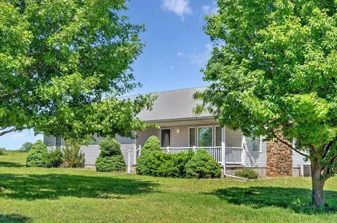 530 S Dade 215, Everton, MO 65646