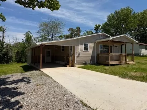 504 Martin Ave, Ava, MO 65608