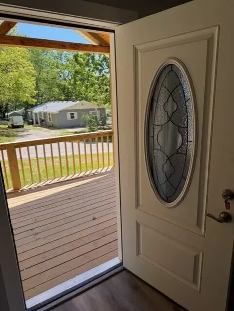Entry Way - 1311 N Mansfield Rd, Ava, MO 65608 photo 1 of 3