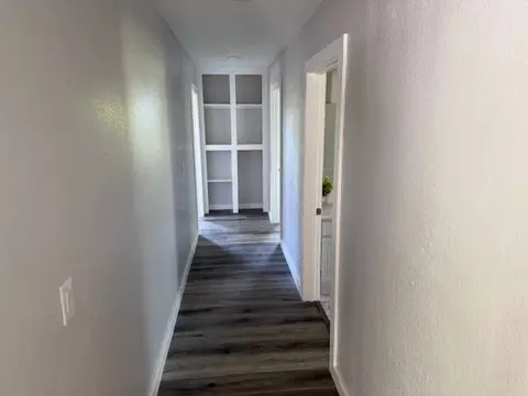 Entry Way - 1311 N Mansfield Rd, Ava, MO 65608 photo 3 of 3
