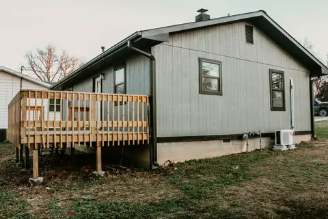 Exterior - 502 Bunch Ave, Ava, MO 65608 photo 16 of 30