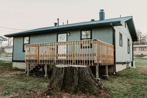 Exterior - 502 Bunch Ave, Ava, MO 65608 photo 17 of 30