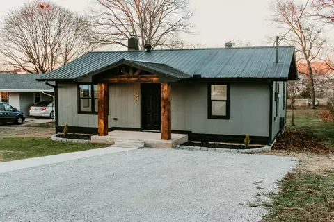 Exterior - 502 Bunch Ave, Ava, MO 65608 photo 12 of 30