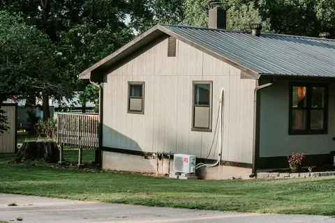 Exterior - 502 Bunch Ave, Ava, MO 65608 photo 7 of 30