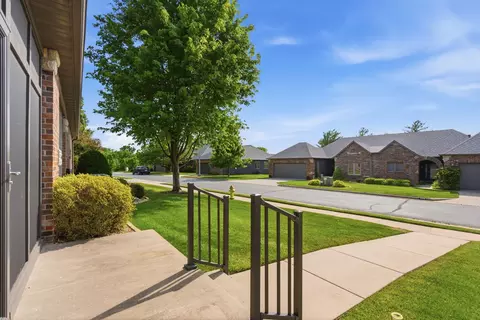 Other - 1750 W Bennett St UNIT 4A, Springfield, MO 65807 photo 8 of 11
