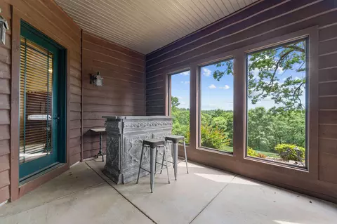 Exterior - 112 Grand Rdg, Branson, MO 65616 photo 8 of 13